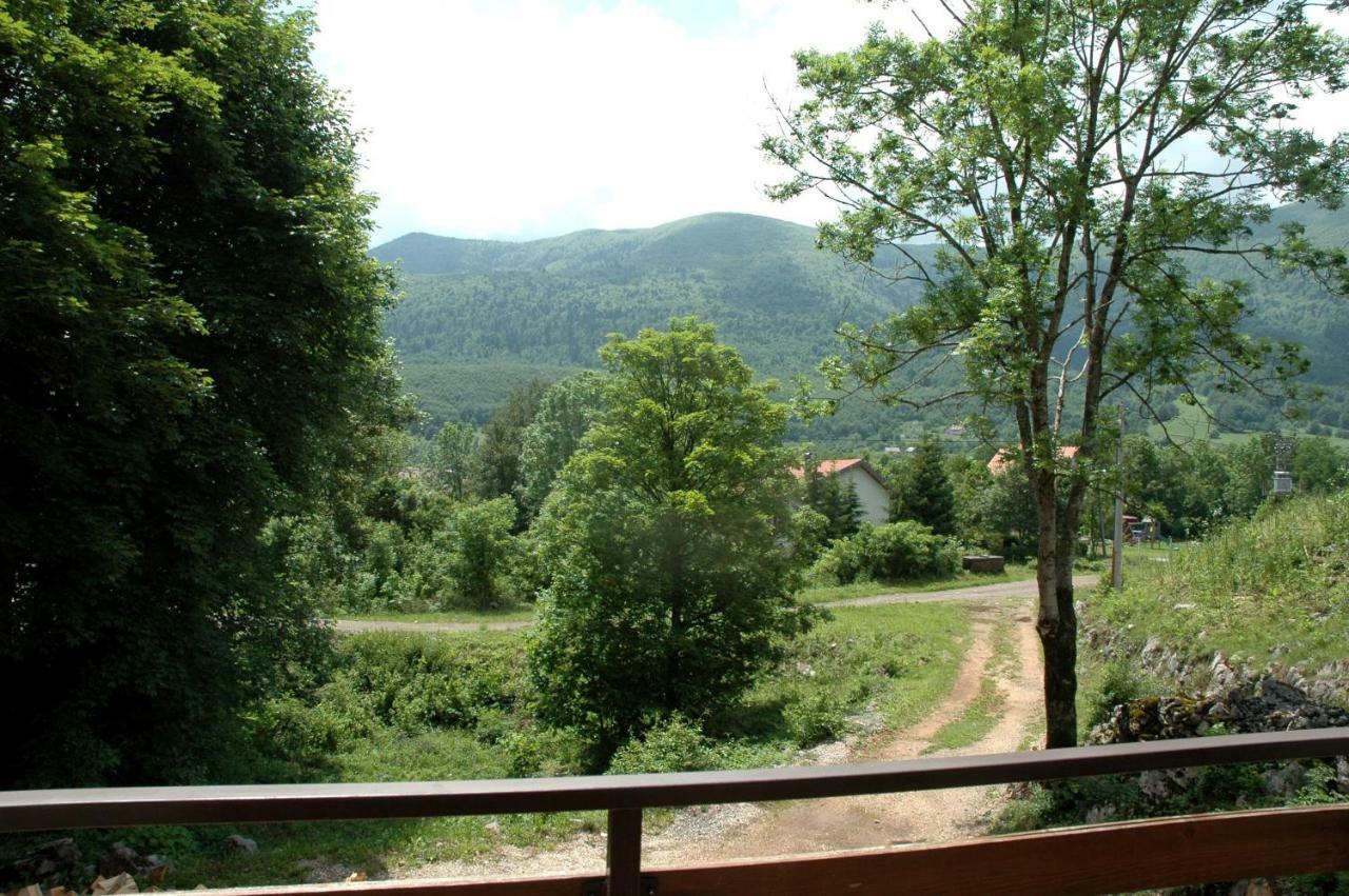 M & J Villa Krasno Polje Exterior photo